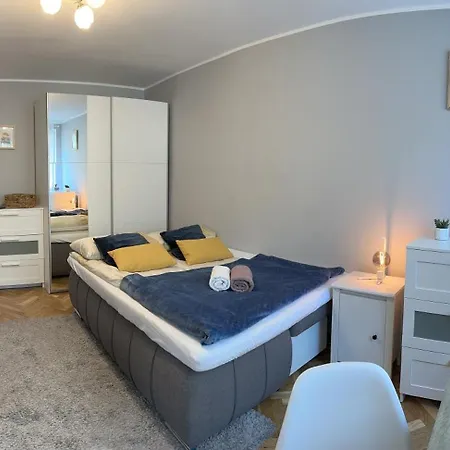 Sea By Yoca Apartament